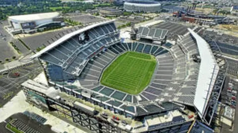 皇马追求亚马尔受阻，巴黎也欲签下强援